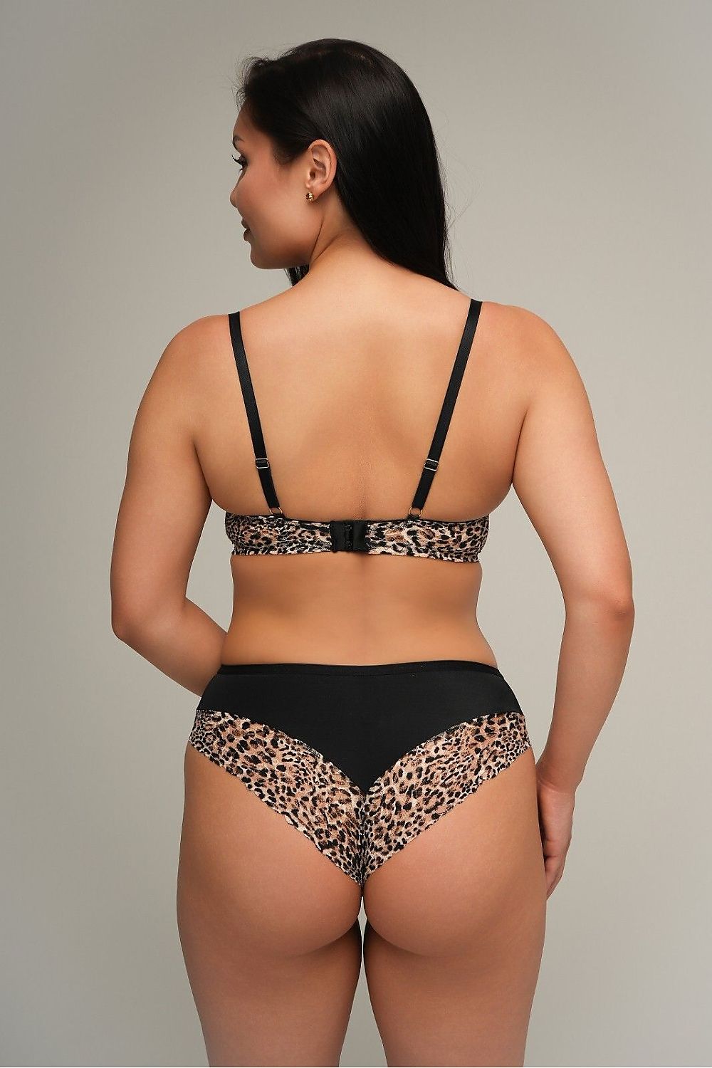 Push-up model 215995 Ava