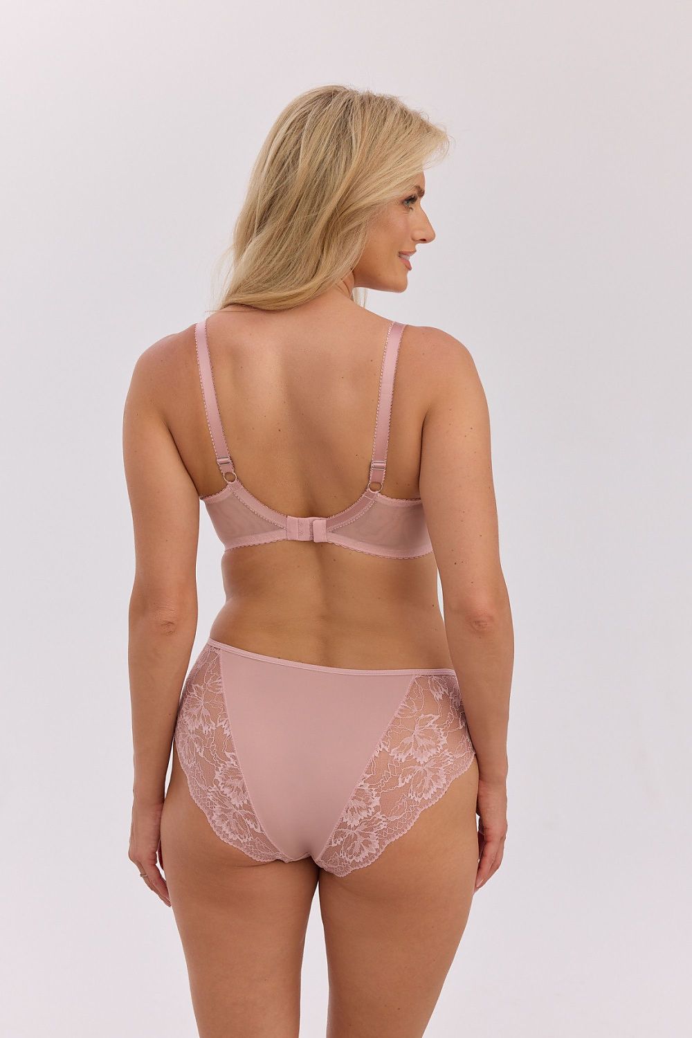 Slip model 224699 Gaia