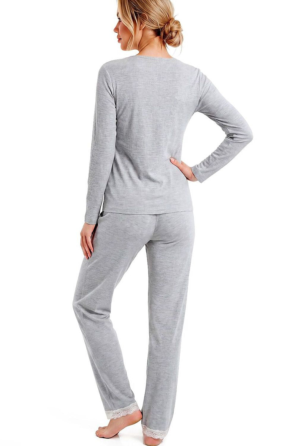 pyjama model 231402 Donna