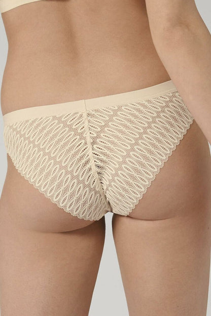  Braziliaanse slipjes model 229412 Triumph 