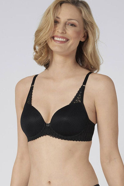  Verstevigde beha model 229857 Triumph 