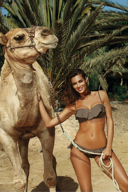  Bikini model 113106 Marko 